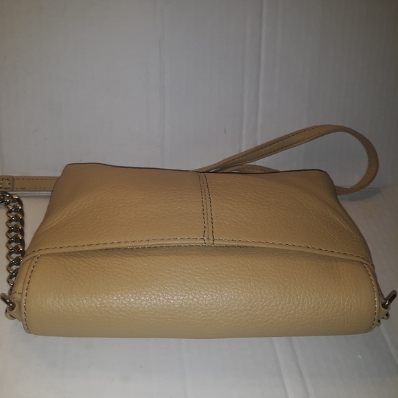 Brand New-CALVIN KLEIN small Chain Crossbody B - Picture 14 of 16